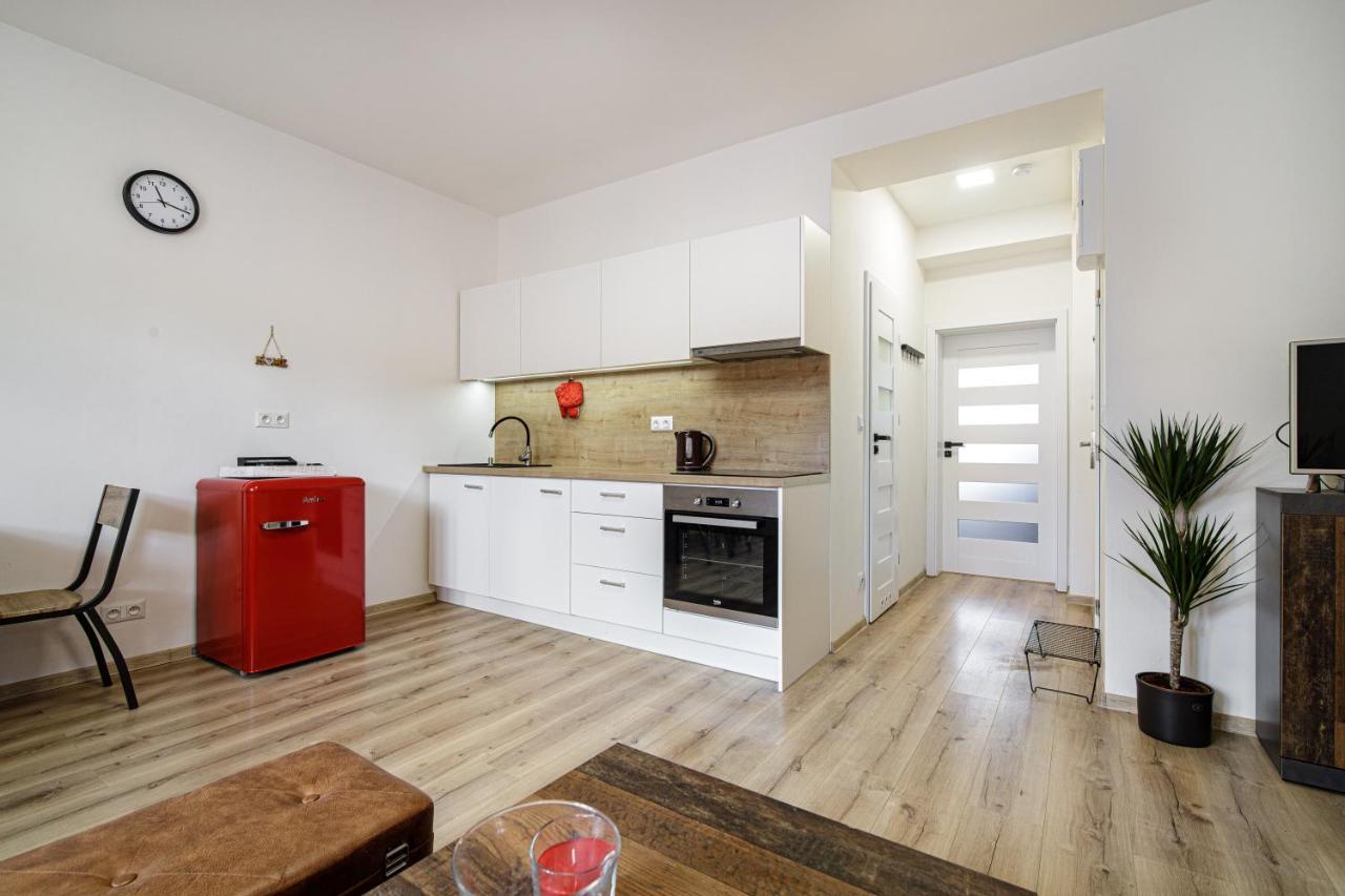 Apartment Hotel Stud Mb Ostrava Luaran gambar